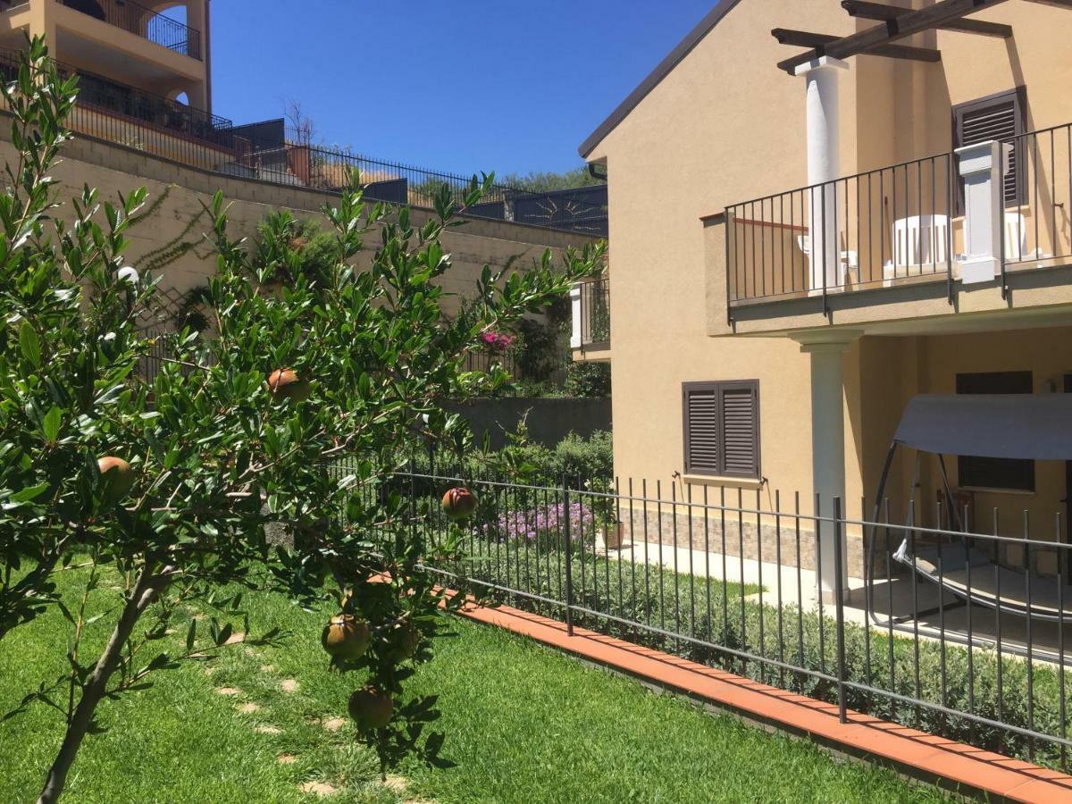 Mastrissa Country House Apartment Taormina Luaran gambar