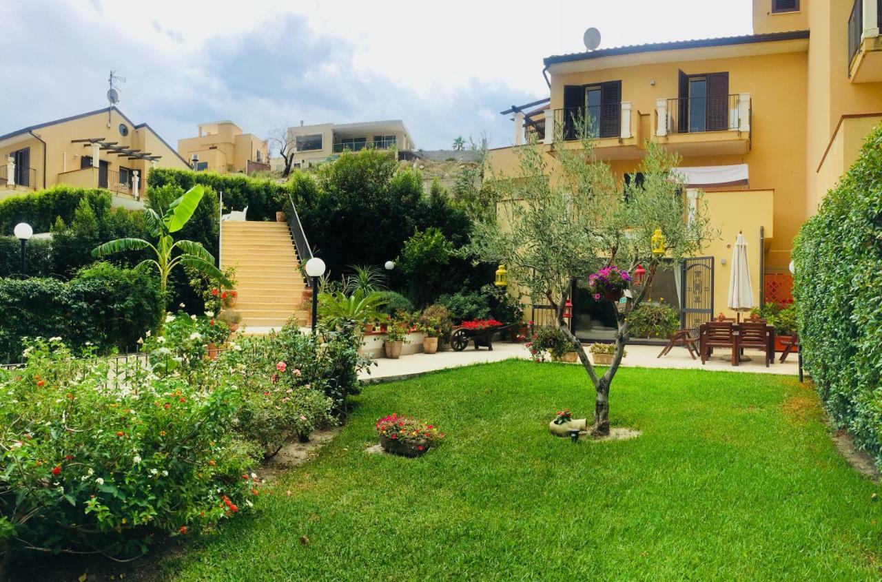 Mastrissa Country House Apartment Taormina Luaran gambar
